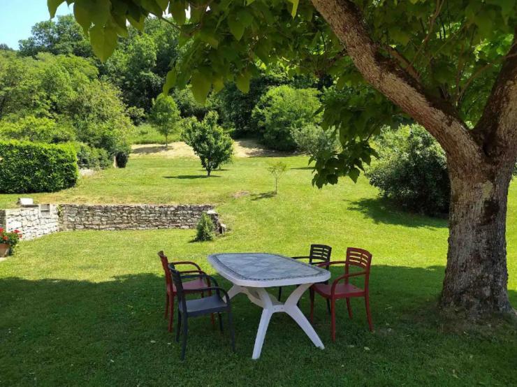 Maison Neuve Tout Confort, Deux Chambres Saint-Martin-du-Mont Extérieur photo